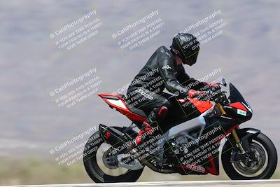 media/Apr-17-2025-Racers Edge (Thu) [[0a0c127f11]]/B Group/7-Session 5 (Turn 12 Inside Pans)/